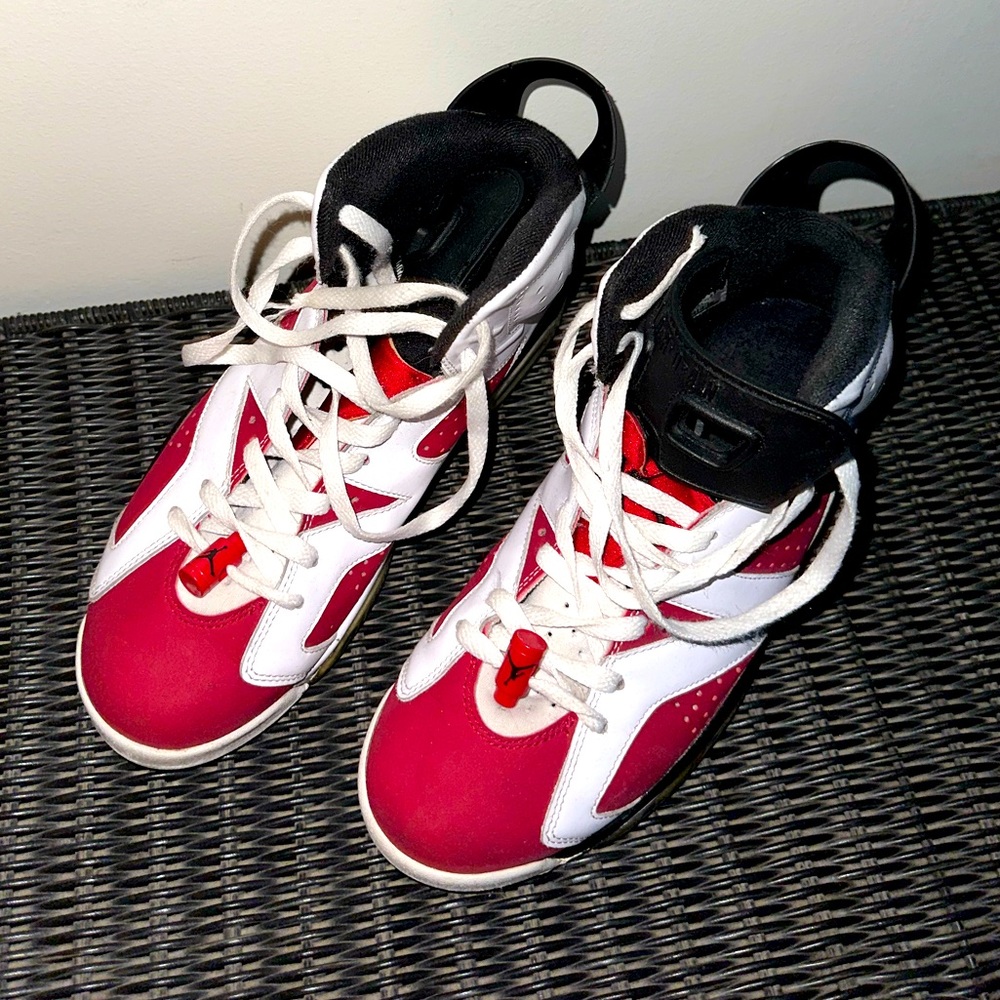 Jordan 6 Carmine